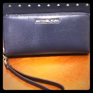 Michael Kors Travel Wallet